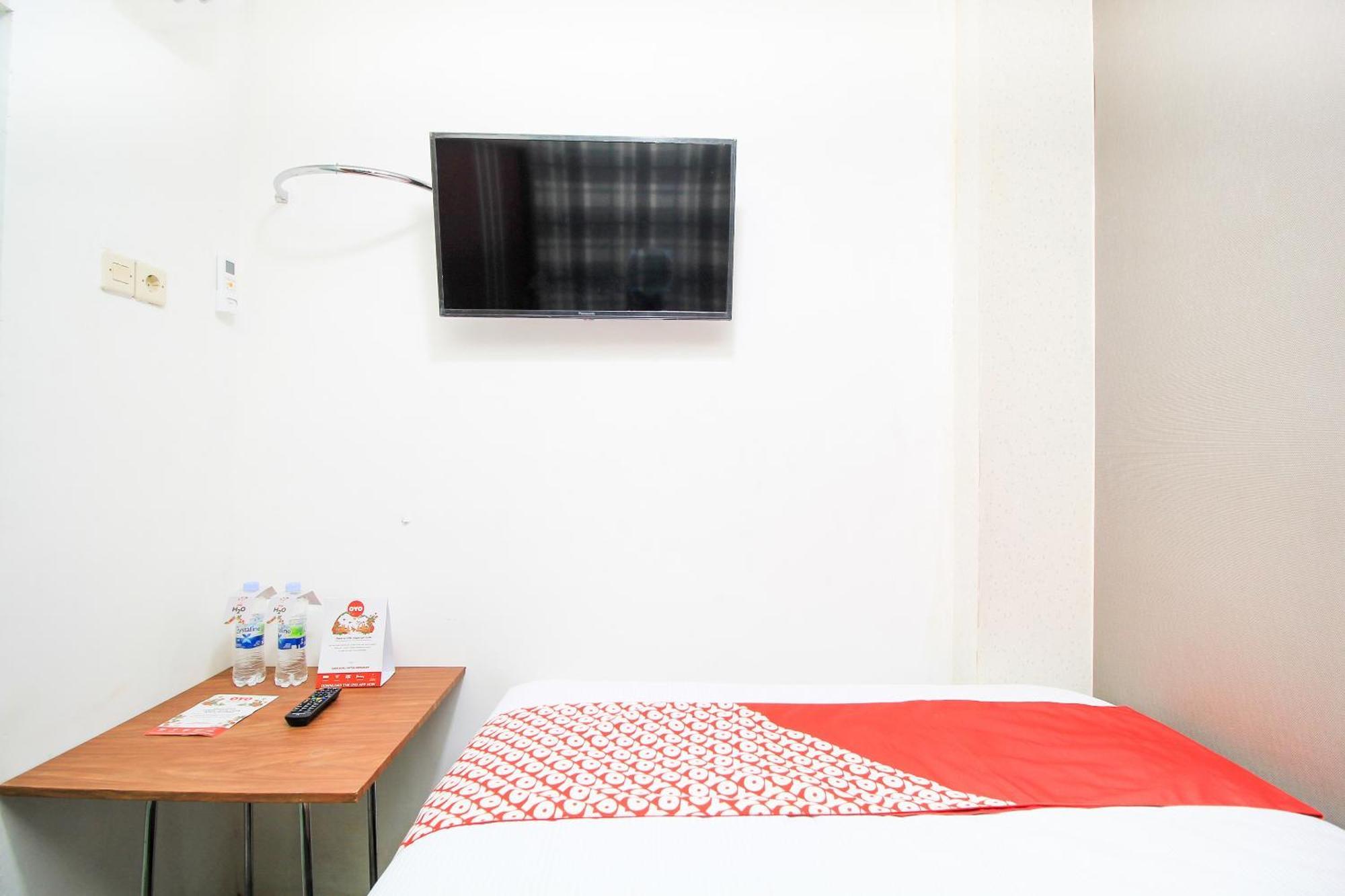 Super Oyo Capital O 217 A1 Hotel Surabaya Eksteriør bilde