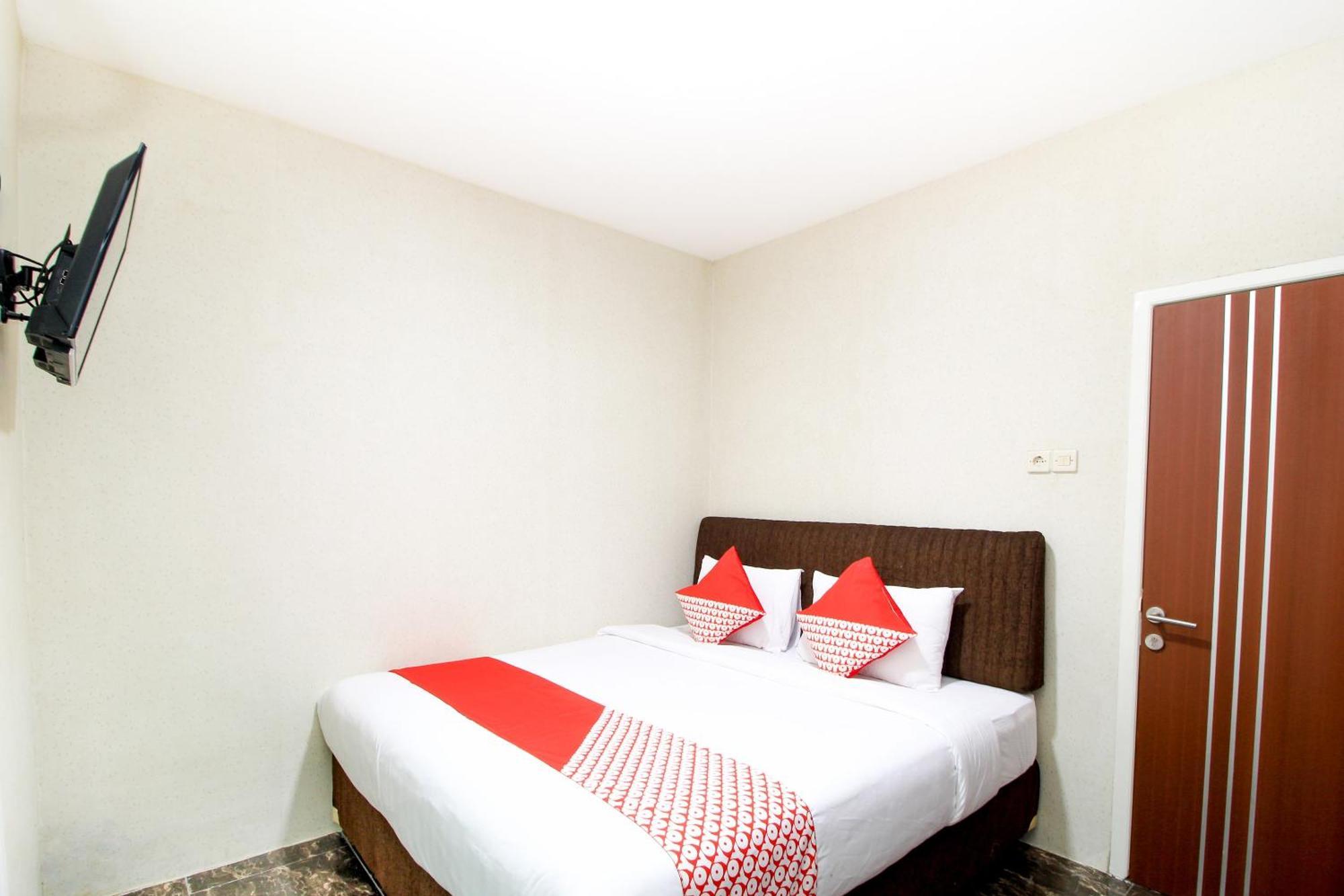 Super Oyo Capital O 217 A1 Hotel Surabaya Eksteriør bilde